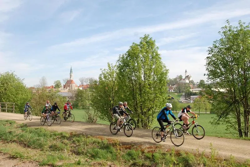 Landgasthof Am Sonnenhang Vohenstrauss 2*,  Duitsland