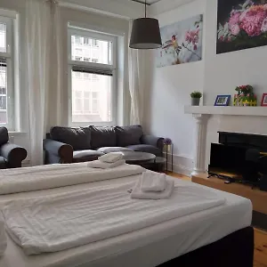 Center 8 Apartment Hamburg